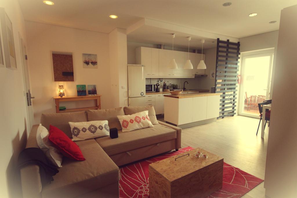 Nineteen Studios Peniche Room photo